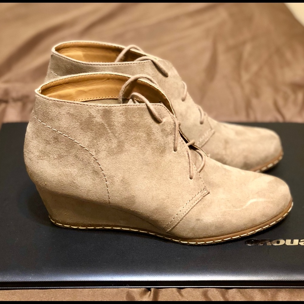 Franco Sarto booties